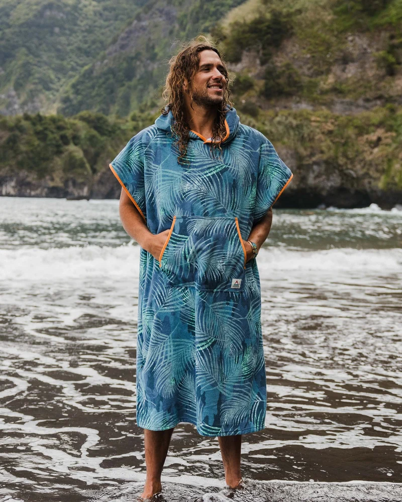 Tulum Surf-Poncho - Palm Camo Moonlight
