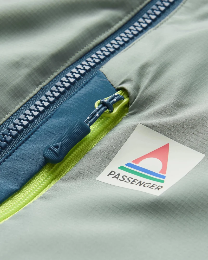 Daybreak Leichte Thermore® Isolierte Jacke - Pistachio/Blue Steel
