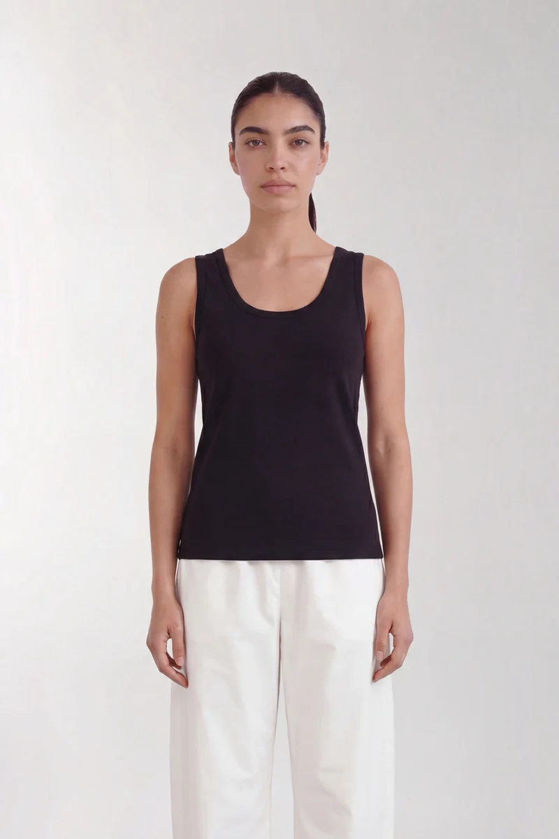 Paloma 3 | Black | Top fra Levete Room