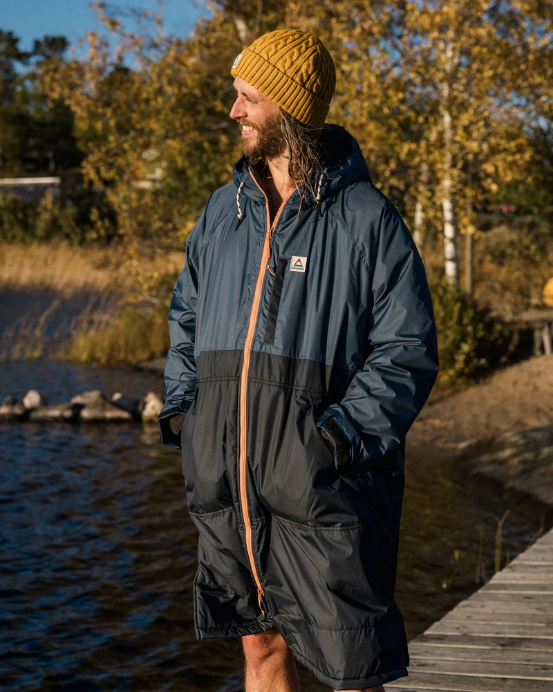 Waves Sherpa Lined Changing Robe - Dunkles Denim / Tiefes Navy