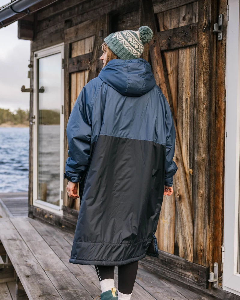 Waves Sherpa Lined Changing Robe - Dunkles Denim / Tiefes Navy