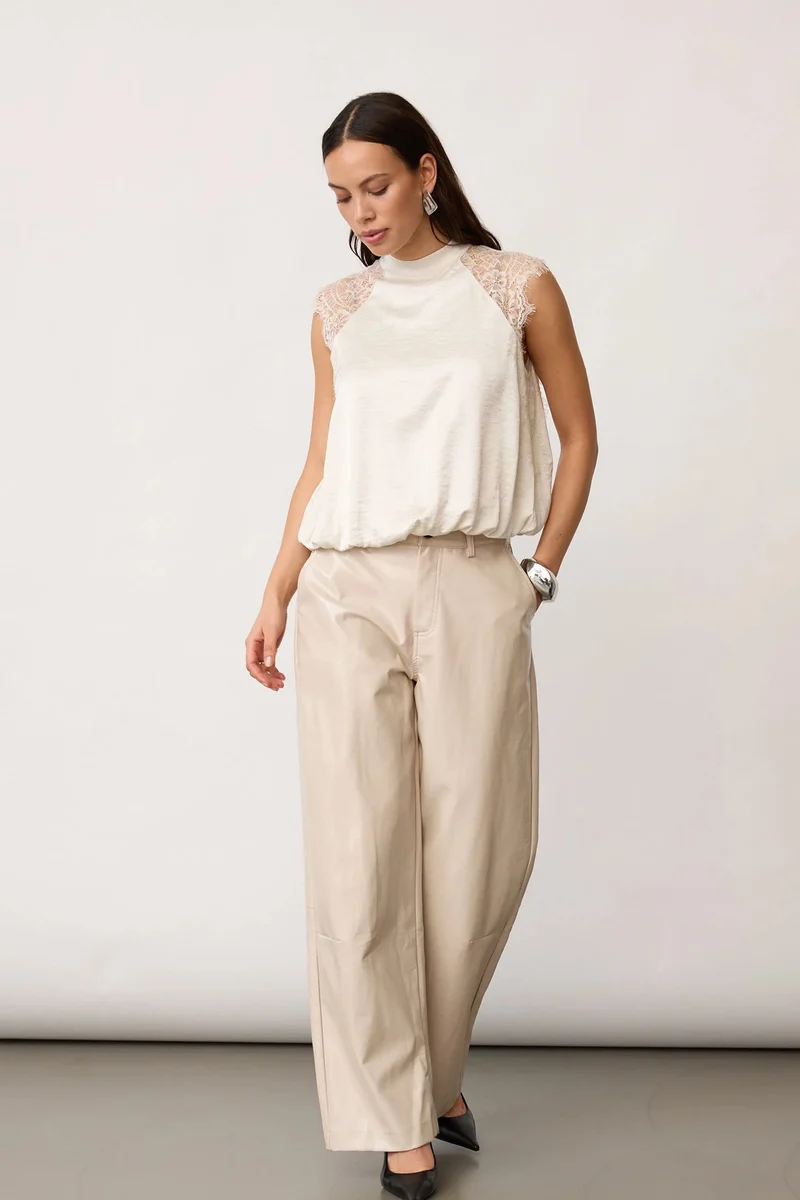 Idun Lace Ballon Top 45185 | Off white | Top fra Co'couture