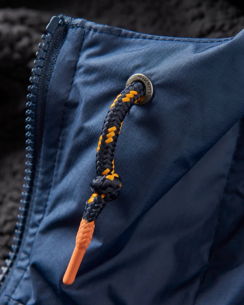 Waves Sherpa Lined Surf-Poncho - Rich Navy