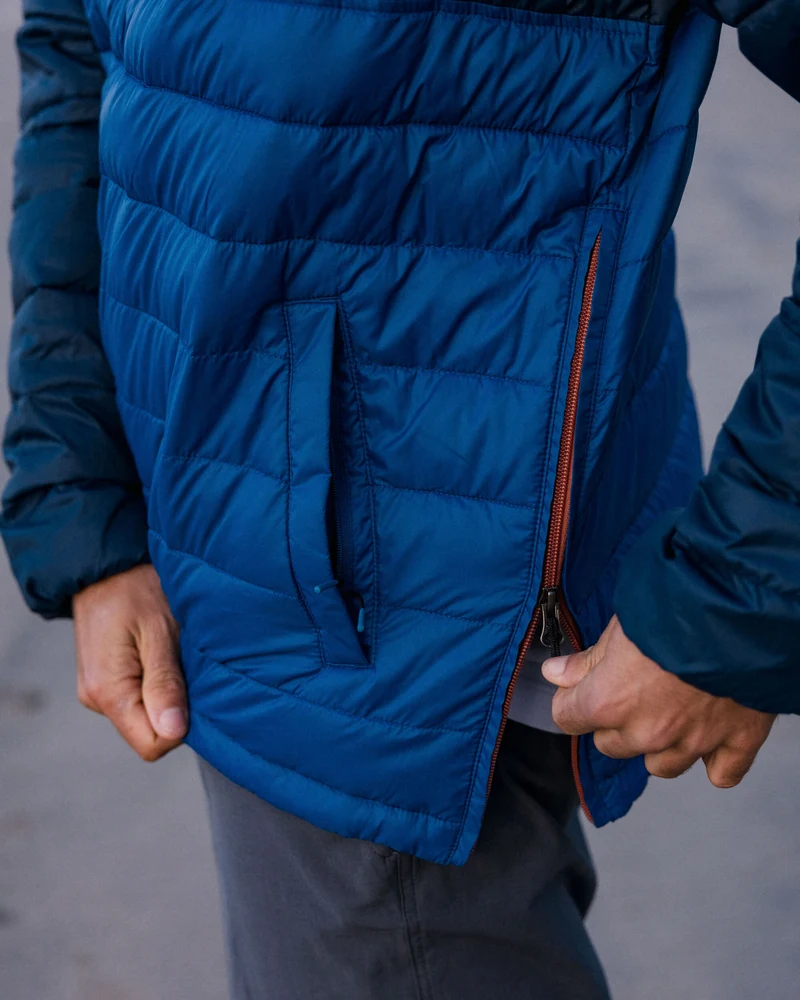 Roamer Isolierte Overhead-Jacke - Rich Navy/Cobalt