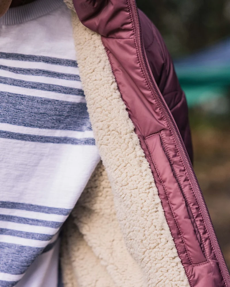 Earthy Sherpa gefütterte Isolierjacke - Crushed Berry