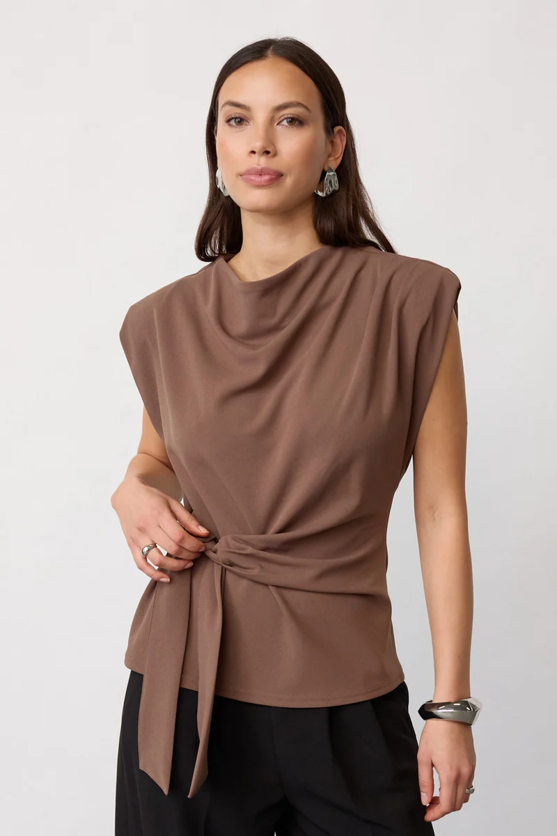 Falcon Pleat Top 45182 | Walnut | Top fra Co'couture