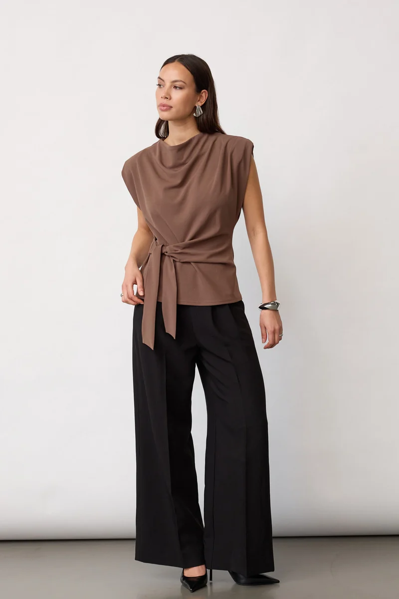 Falcon Pleat Top 45182 | Walnut | Top fra Co'couture