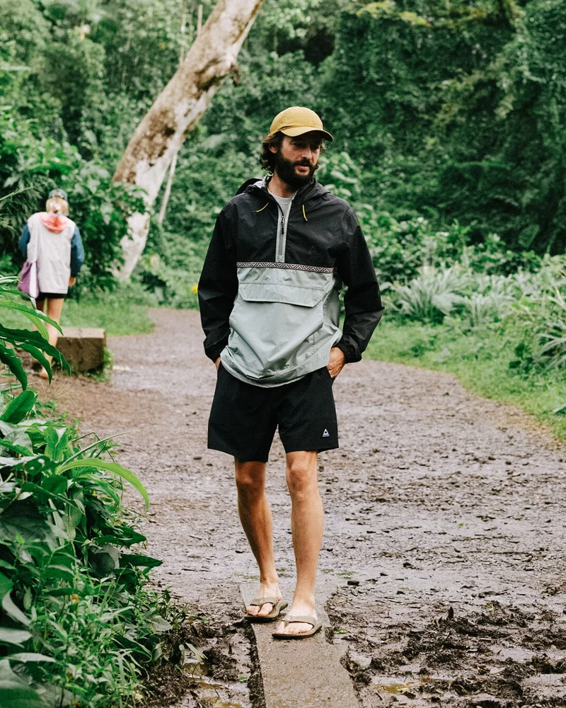 Flow 1/2 Zip wasserabweisende Jacke - True Black/Pistachio