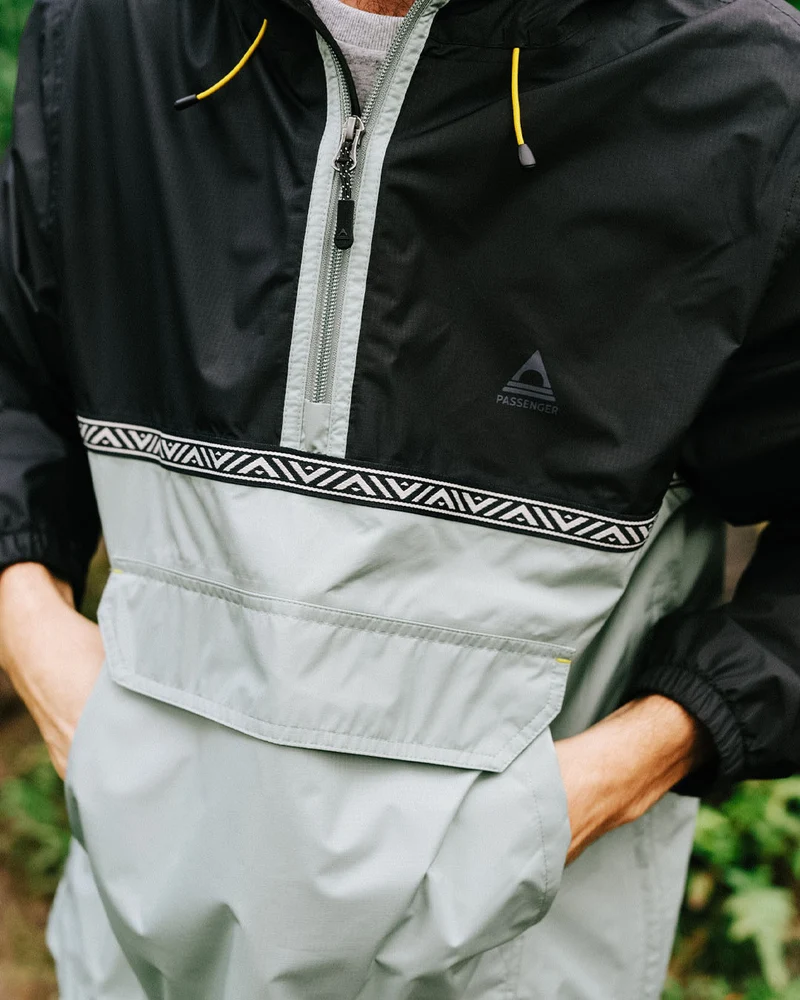 Flow 1/2 Zip wasserabweisende Jacke - True Black/Pistachio