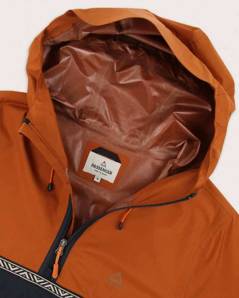 Flow 1/2 Zip wasserabweisende Jacke - Glasierter Ingwer/Tiefes Marineblau