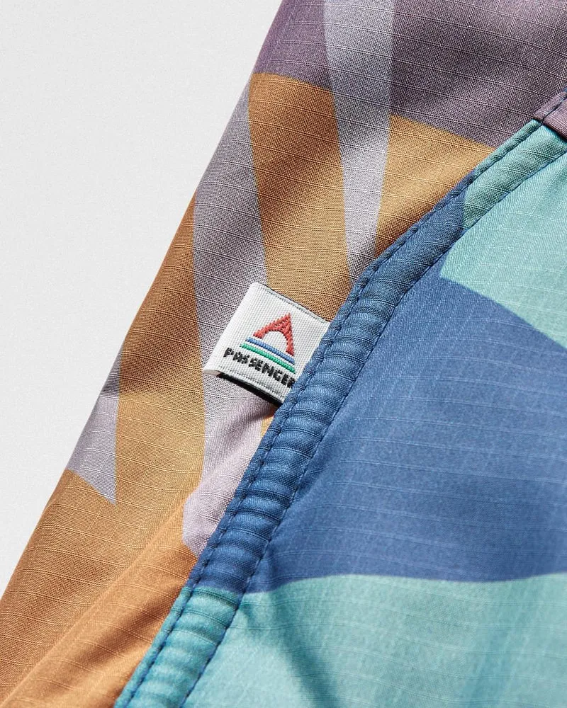 Waves Sherpa Lined Changing Robe - Tiefblaues Tarn-Muster