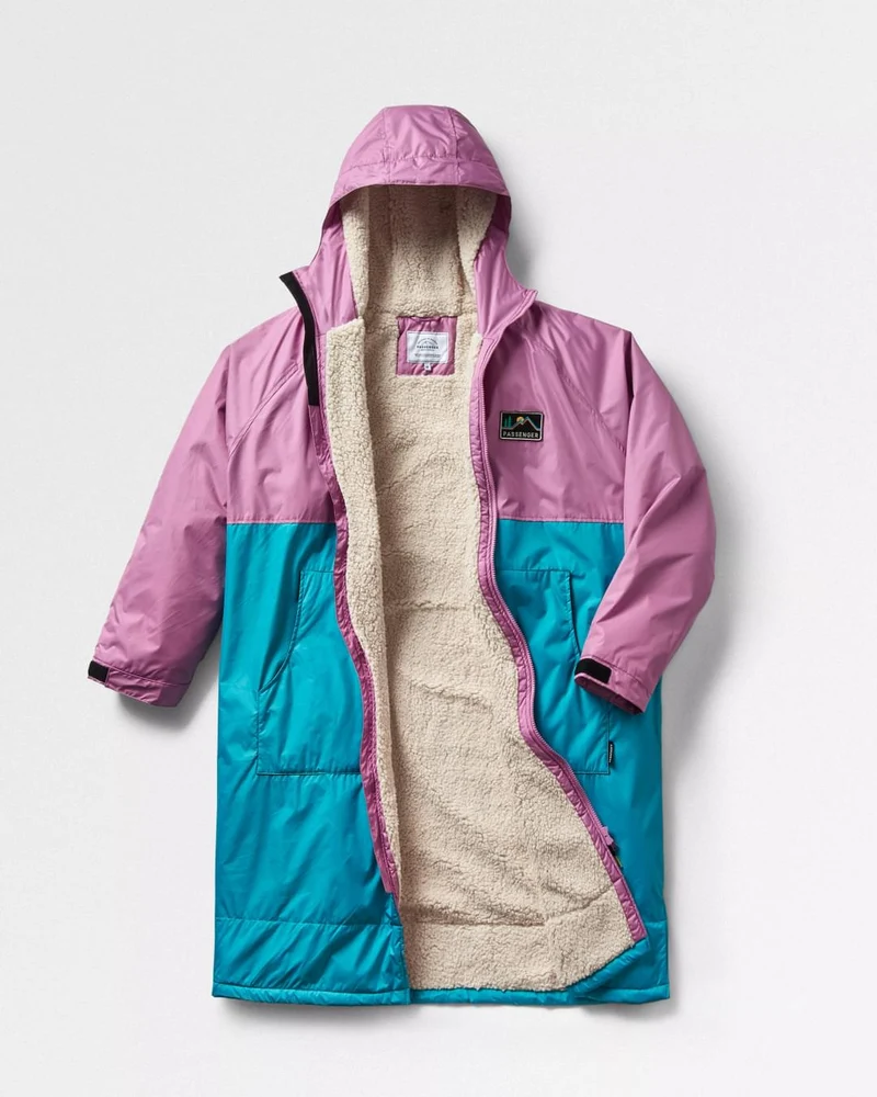 Roaming Sherpa Lined Surf-Poncho - Viridian Green/Orchid
