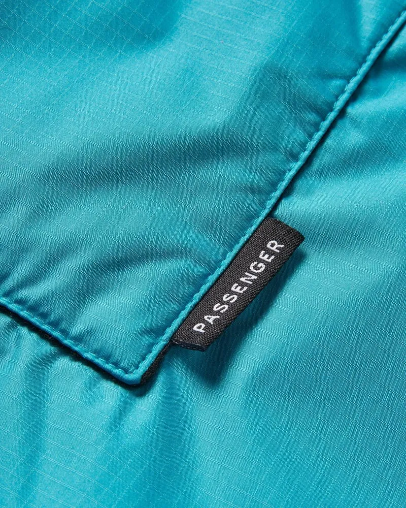 Roaming Sherpa Lined Surf-Poncho - Viridian Green/Orchid