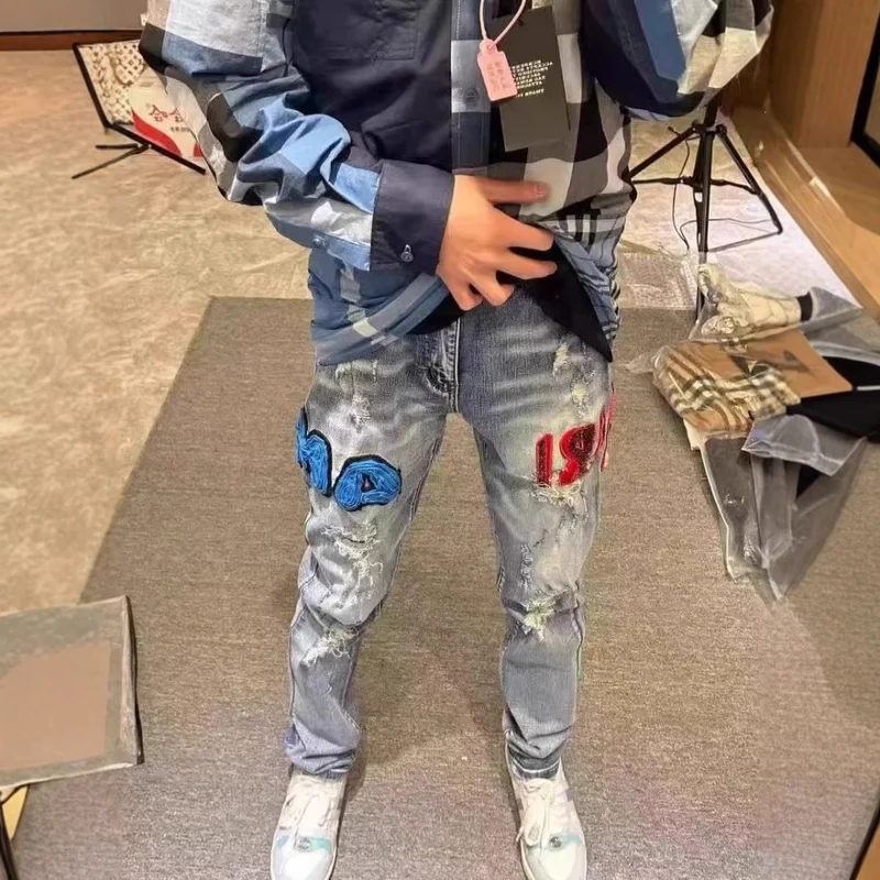 Herren Modische Jeans mit Aufnähern und Distressed-Effekten Drune