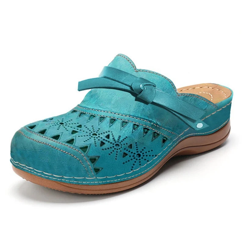 Damen Clogs mit luftiger Perforation und elegantem Riemen Drune