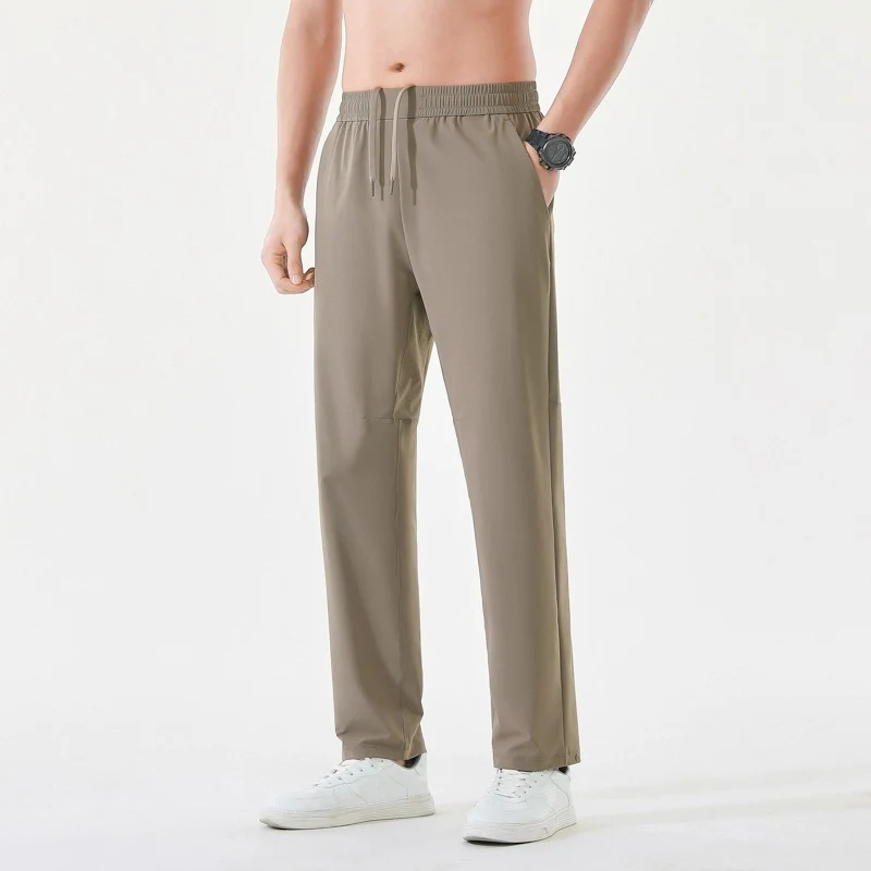Herren Relaxed-Performance-Freizeithose mit elastischem Tunnelzug, schnell trocknendem Stretch & geradem Bein Drune
