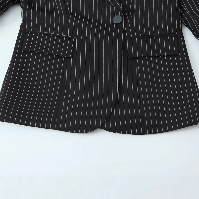 Damen Zweireihiger Oversize-Blazer mit markanten Schulterpolstern und Nadelstreifen Drune