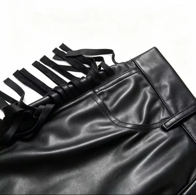 Damen Weite Kunstleder-Culotte mit seitlichen Fransen Drune