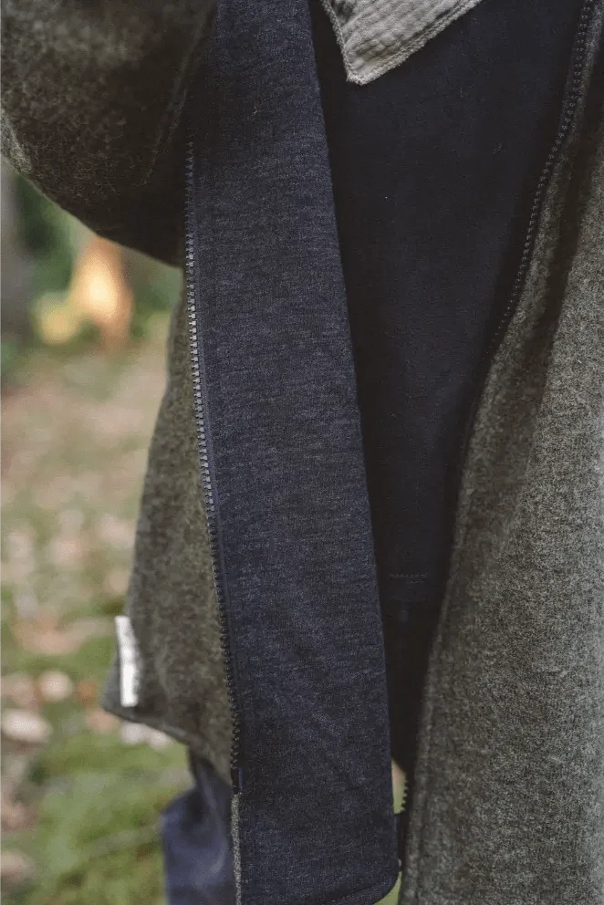 Oversizejacke aus Merino Kinder in Olive