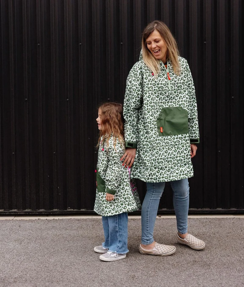 Regenponcho Green Leopard