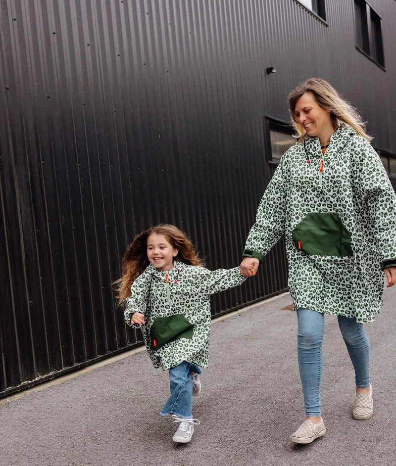 Regenponcho Green Leopard