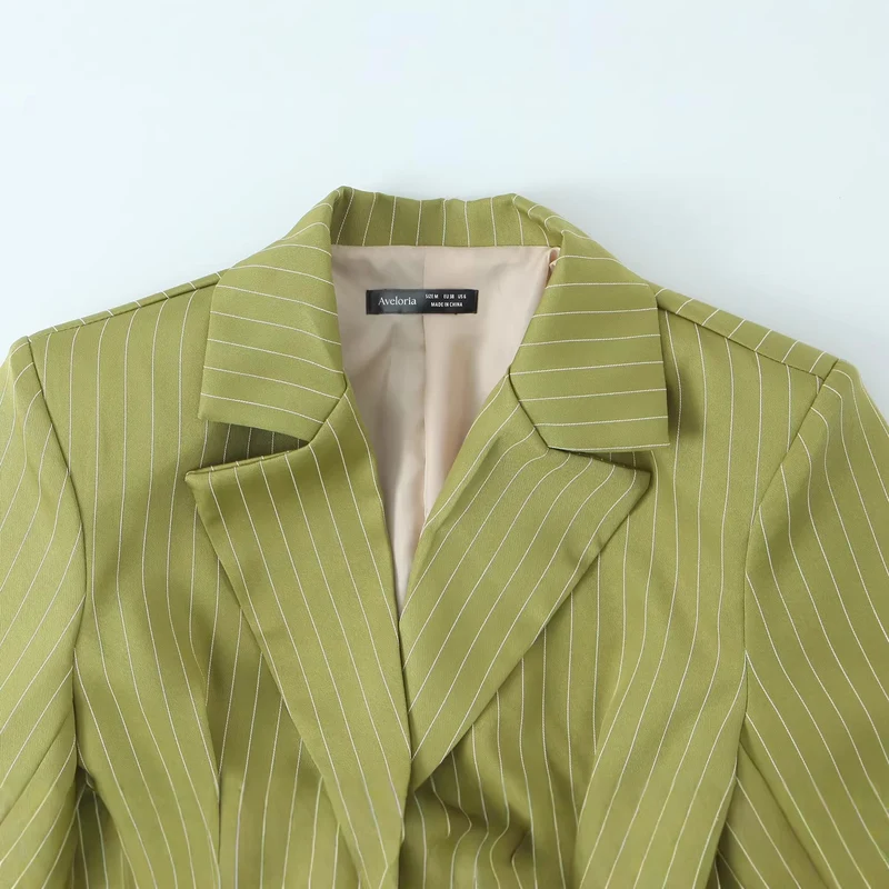 Damen Taillierter Cropped-Blazer mit Taillengürtel und Nadelstreifen Drune
