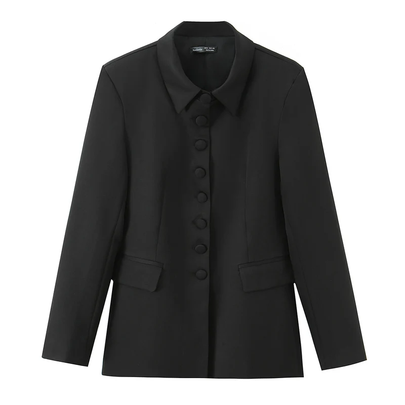 Damen Taillierter Blazer mit bezogenen Knöpfen und Pattentaschen Drune