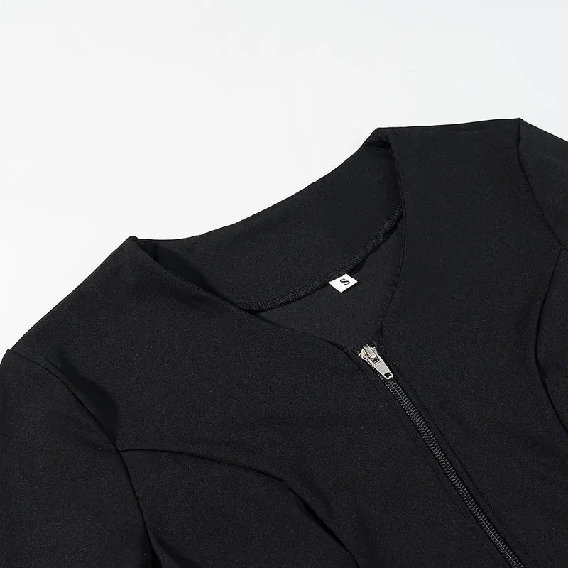 Damen Taillierte Kurzjacke mit Mittelreißverschluss und Spitzenvolants Drune