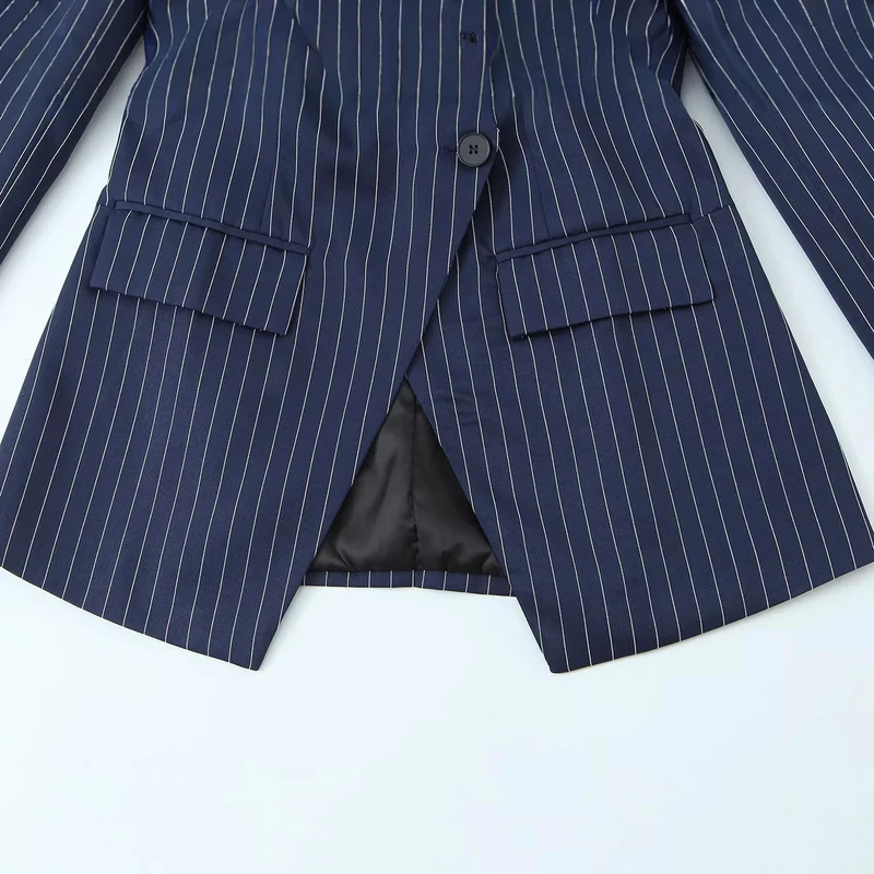 Damen Nadelstreifen-Tailored-Blazer mit markantem Revers, Pattentaschen und taillierter Silhouette Drune