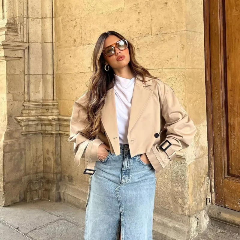 Damen kurzgeschnittene Trenchjacke mit Epauletten, Taillengürtel und verstellbaren Manschetten Drune