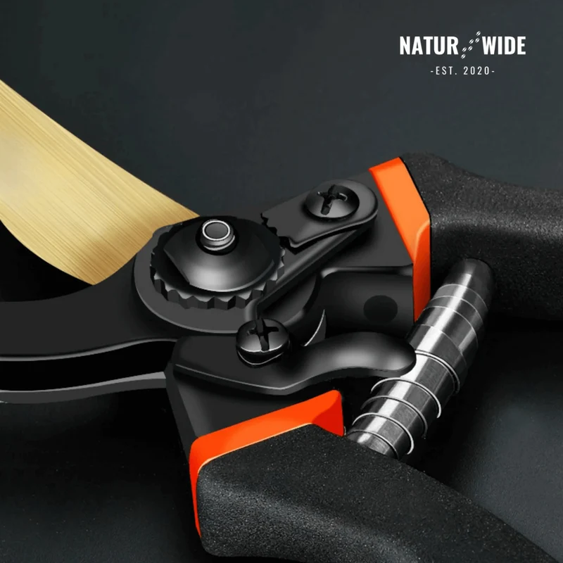 Professional Bypass Pruning Shears 8.5 Inch – Sharp & Ergonomic