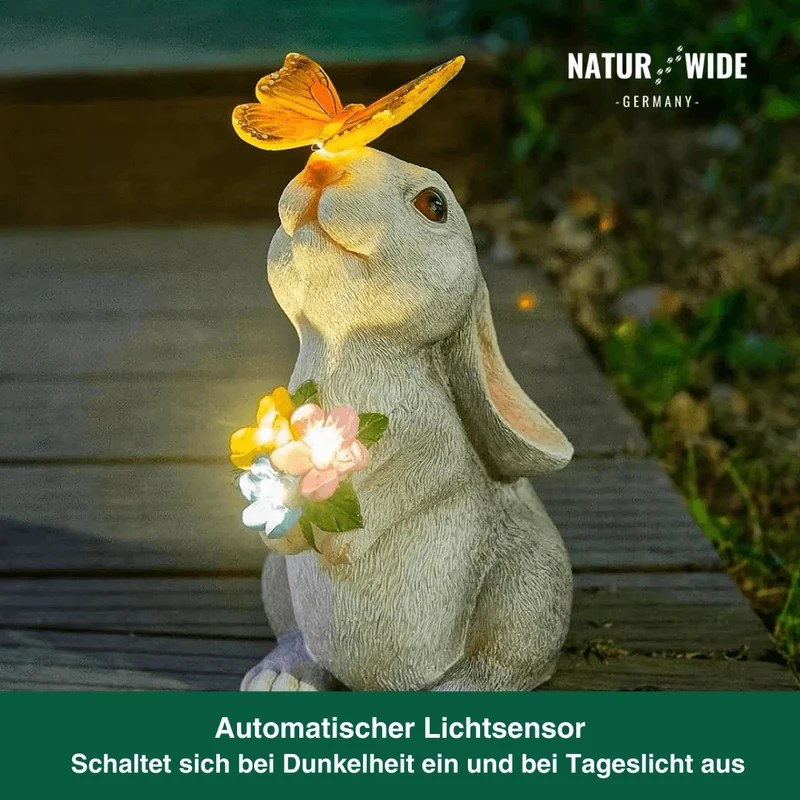 Solar Gartenfigur Hase – Deko Statue mit LED Schmetterling