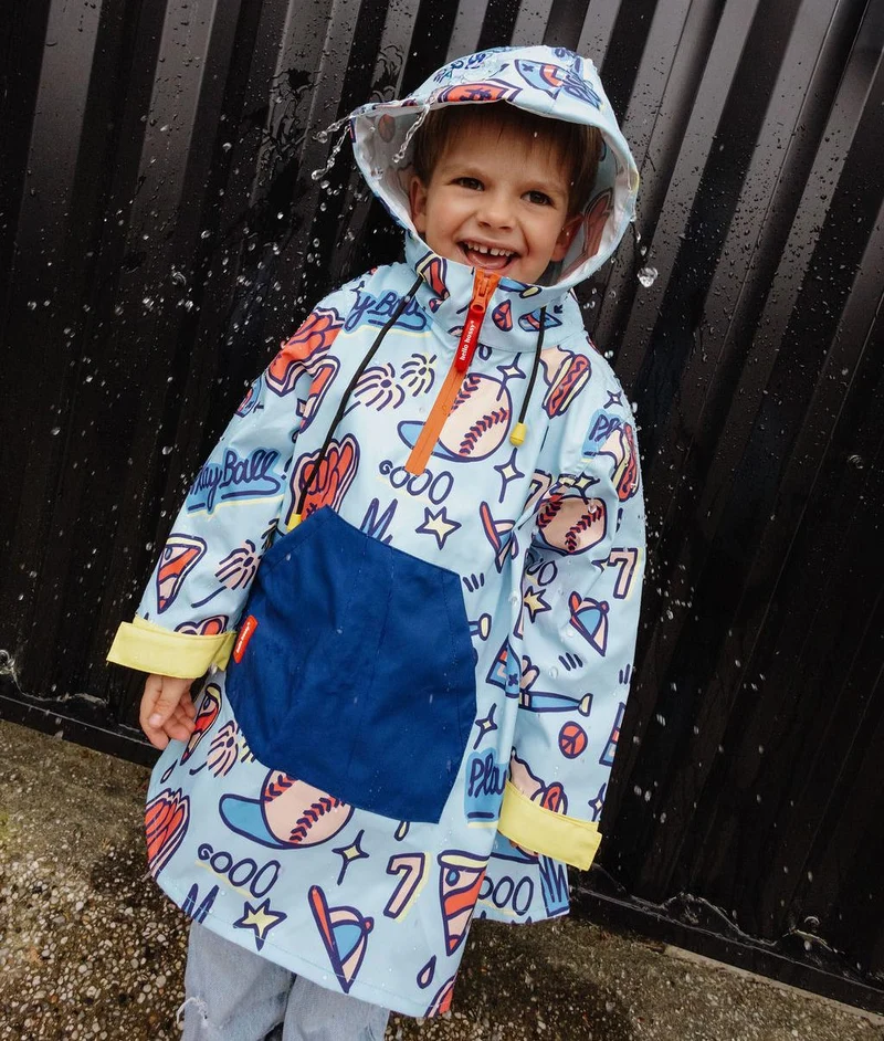 Regenponcho Baseball Game