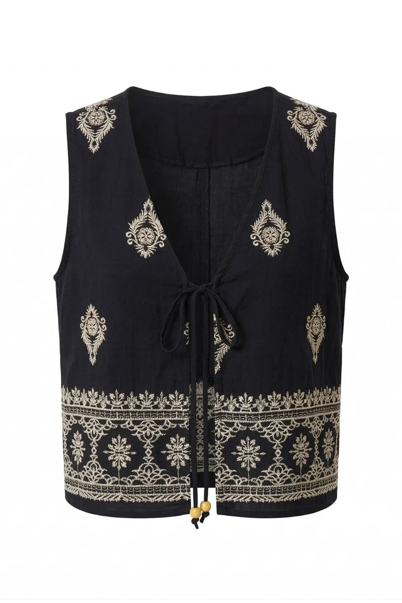 Embroidery Top | Black | Top fra Atelier C