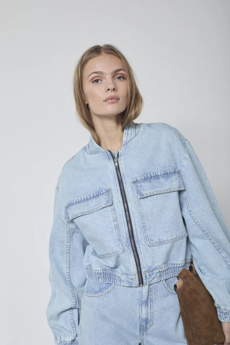 Arona Bomber 40038 | Pale Blue | Jakke fra Co'couture