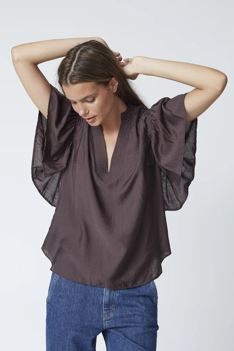 Hera SS Frill Top 35703 | Mocca | Top fra Co'couture