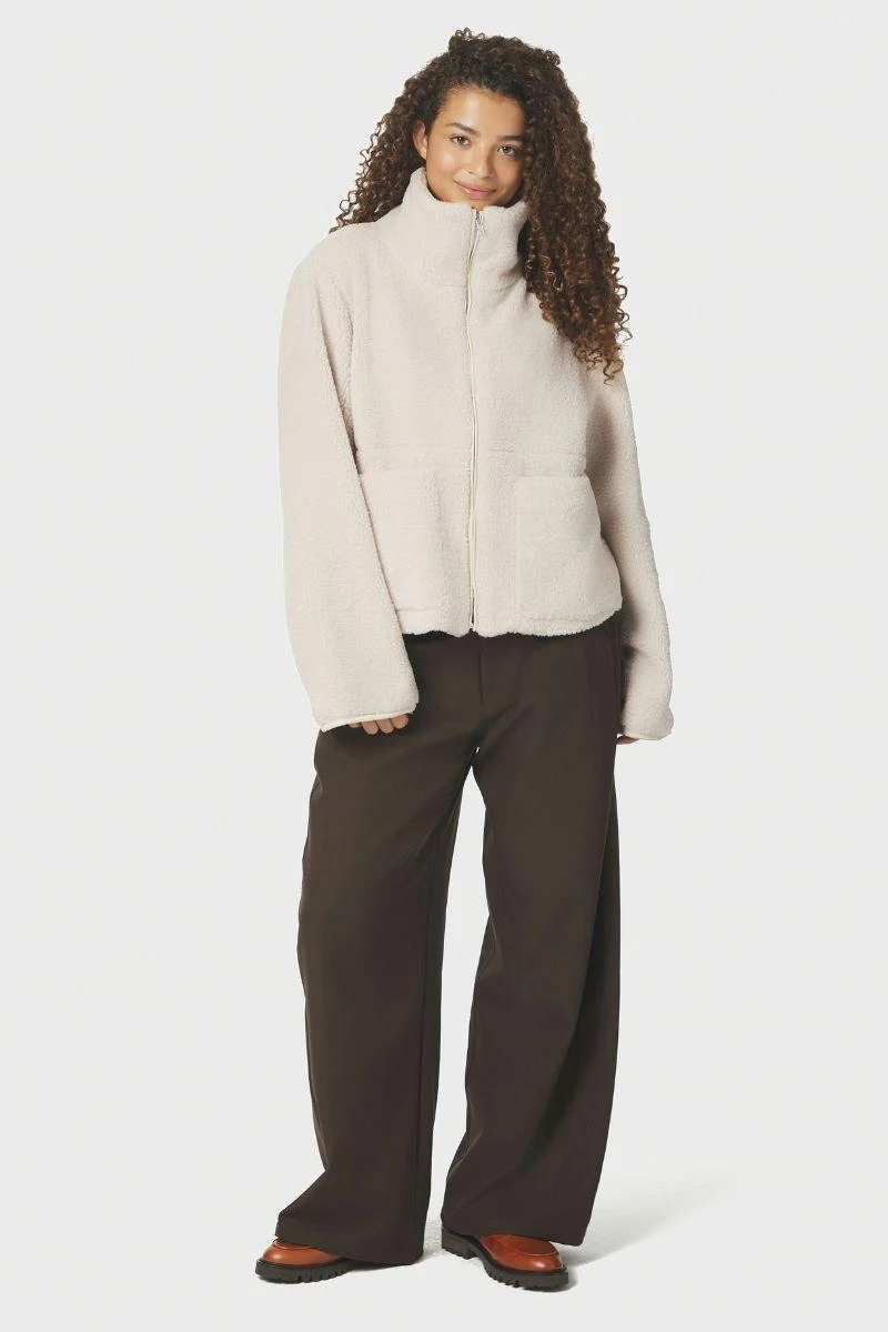 Effa Teddy Jacket | Ivory | Jakke fra Neo Noir