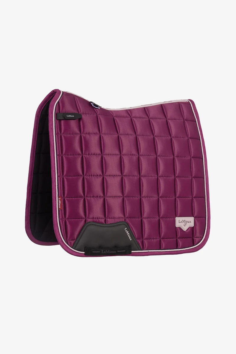 Loire Klassische Quadratische Dressur Schabracke Blackberry L