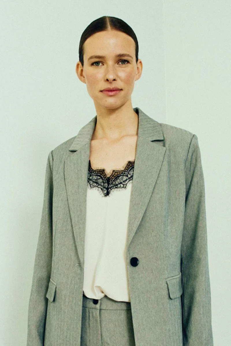 Bicco Top 207641 | Moonbeam W. Black | Top fra Freequent