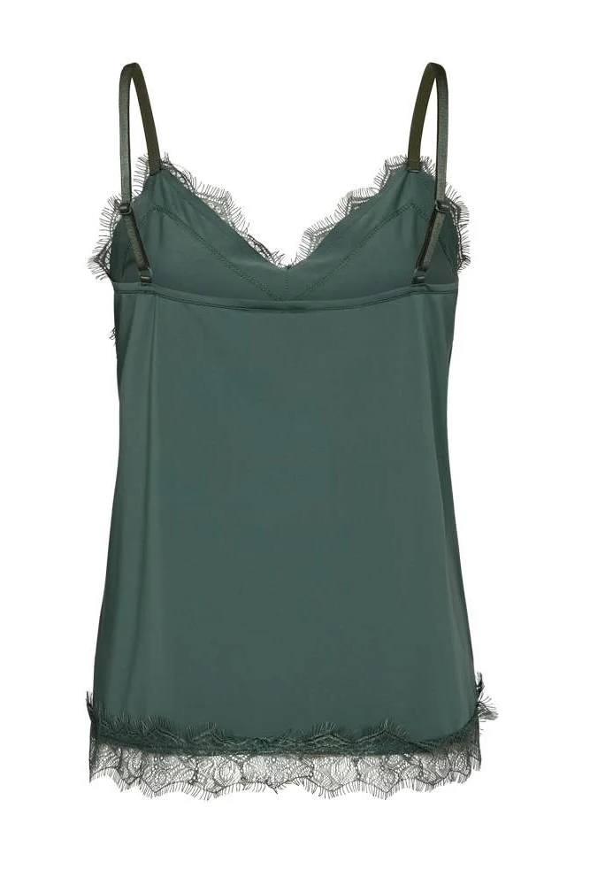 Bicco strap top | Dark Forest | Blonde top fra Freequent