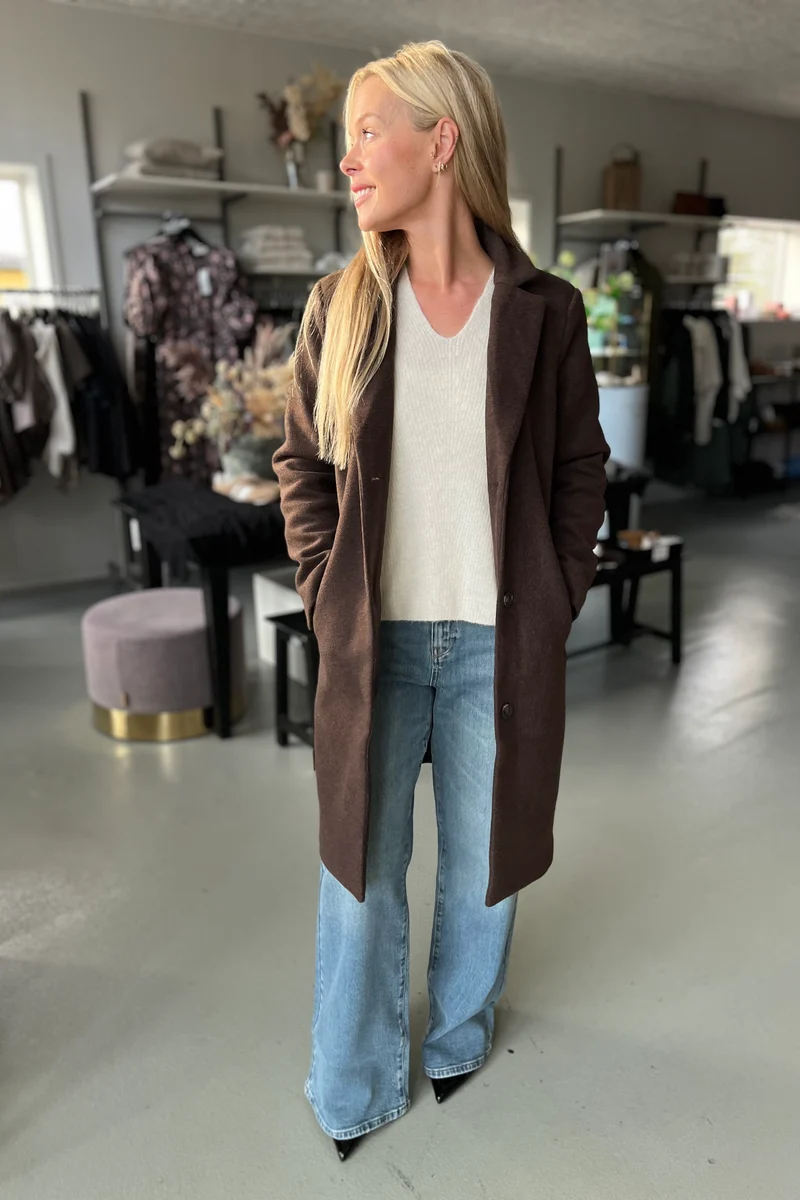 Theo Wool Coat | Brun | Frakke fra French Laundry