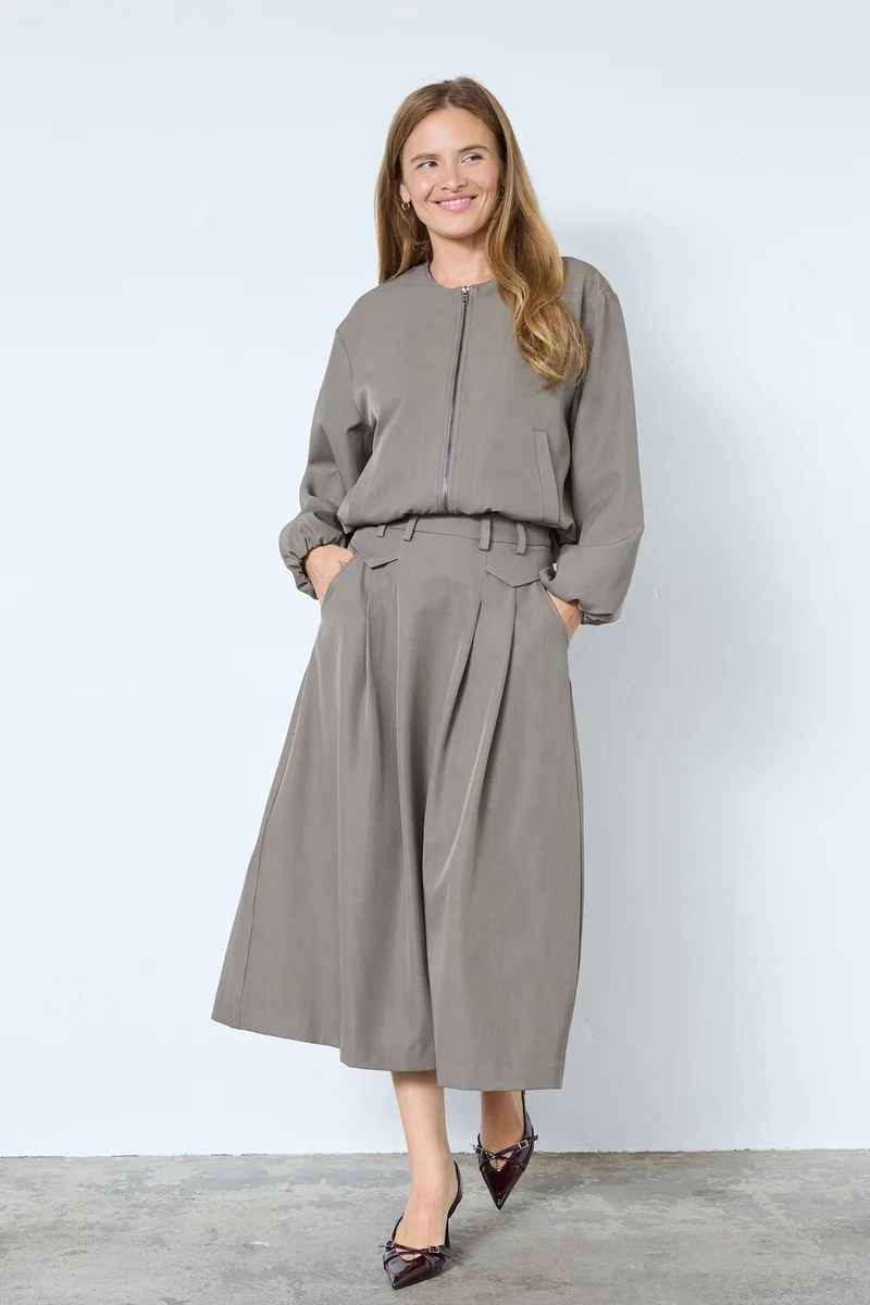 Luna Balloon Zip Jacket 30330 | Walnut | Jakke fra Co'couture