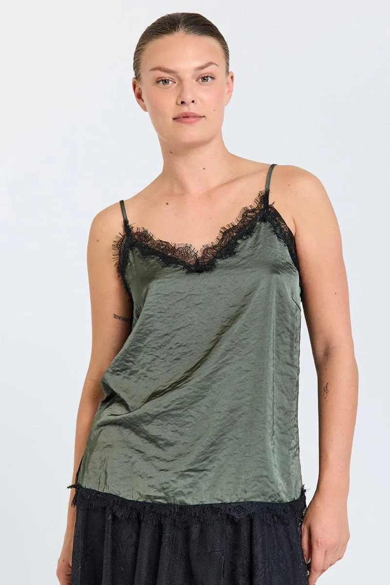 Dove Straptop 207106 | Kombu Green | Top fra Freequent