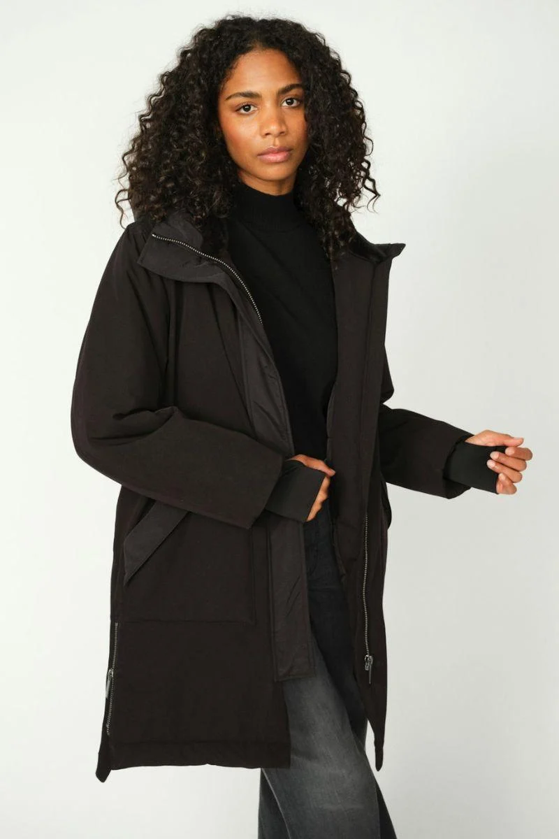 Lissa Bora Coat | Black | Jakke fra Mos Mosh