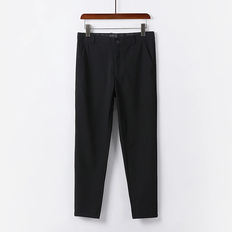 Herren Schmale Chino-Hose aus Stretch-Baumwollmix mit schmalem Bein und Bundfalten Drune