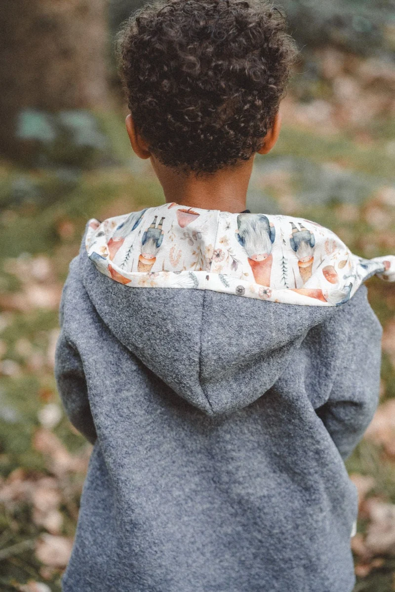 Sweatjacke Kinder Kletterkind Taupe mit Boho Mond