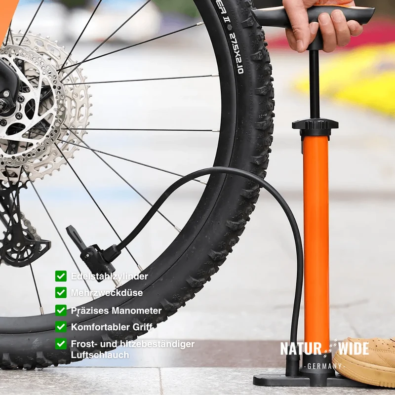 11 bar Tragbare Pumpe mit Manometer & 3-in-1-Ventilaufsatz