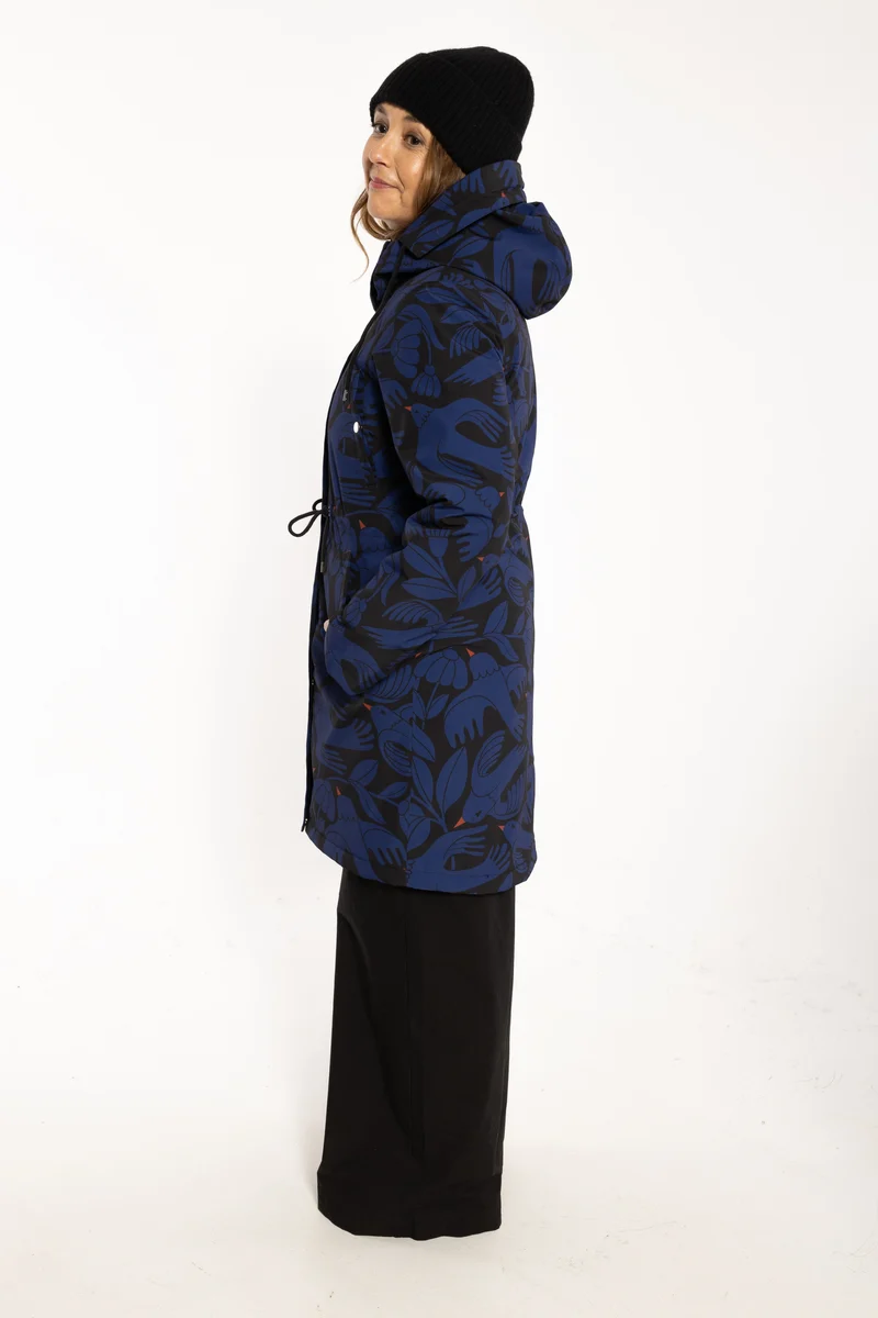 Danenora AOP Winter Parka Black/Deep Blue BIRDIEUP