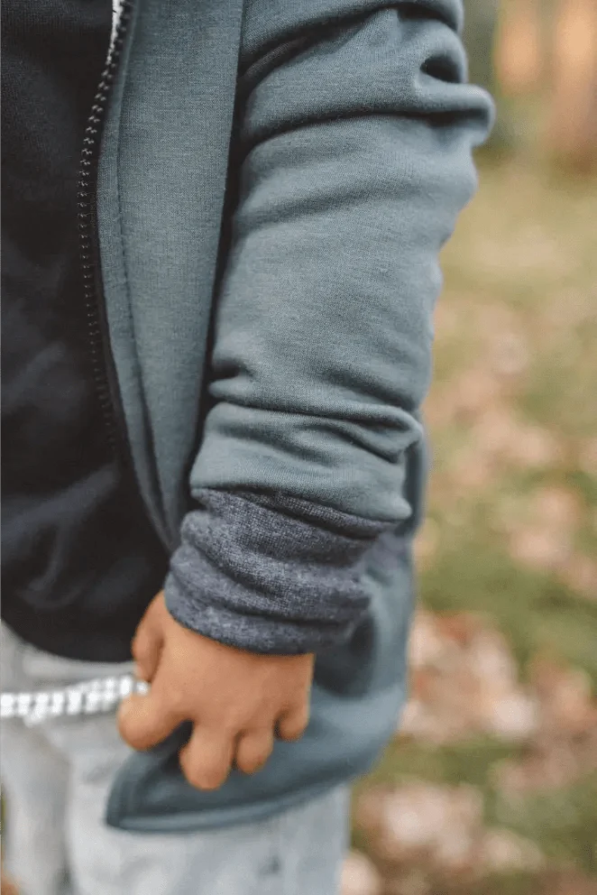 Sweatjacke Kletterkind Olive Streifenhörnchen