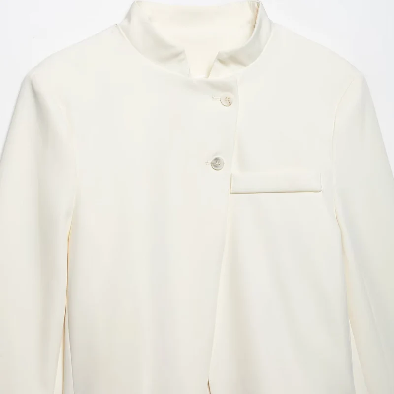 Damen Kurzer taillierter Blazer mit Stehkragen und asymmetrischer Knopfleiste Drune
